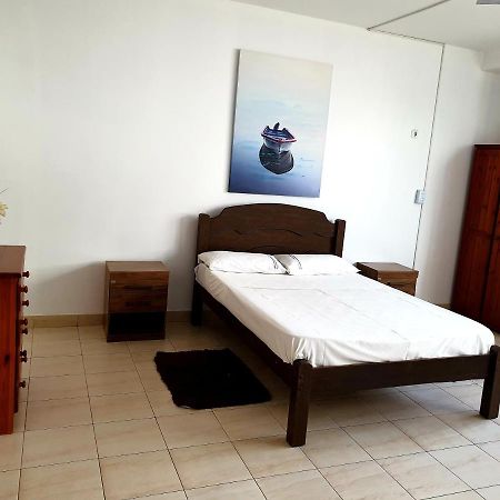 Guest House Mangui Baxu Rooms & Apartment Tarrafal (Santiago) Exterior photo