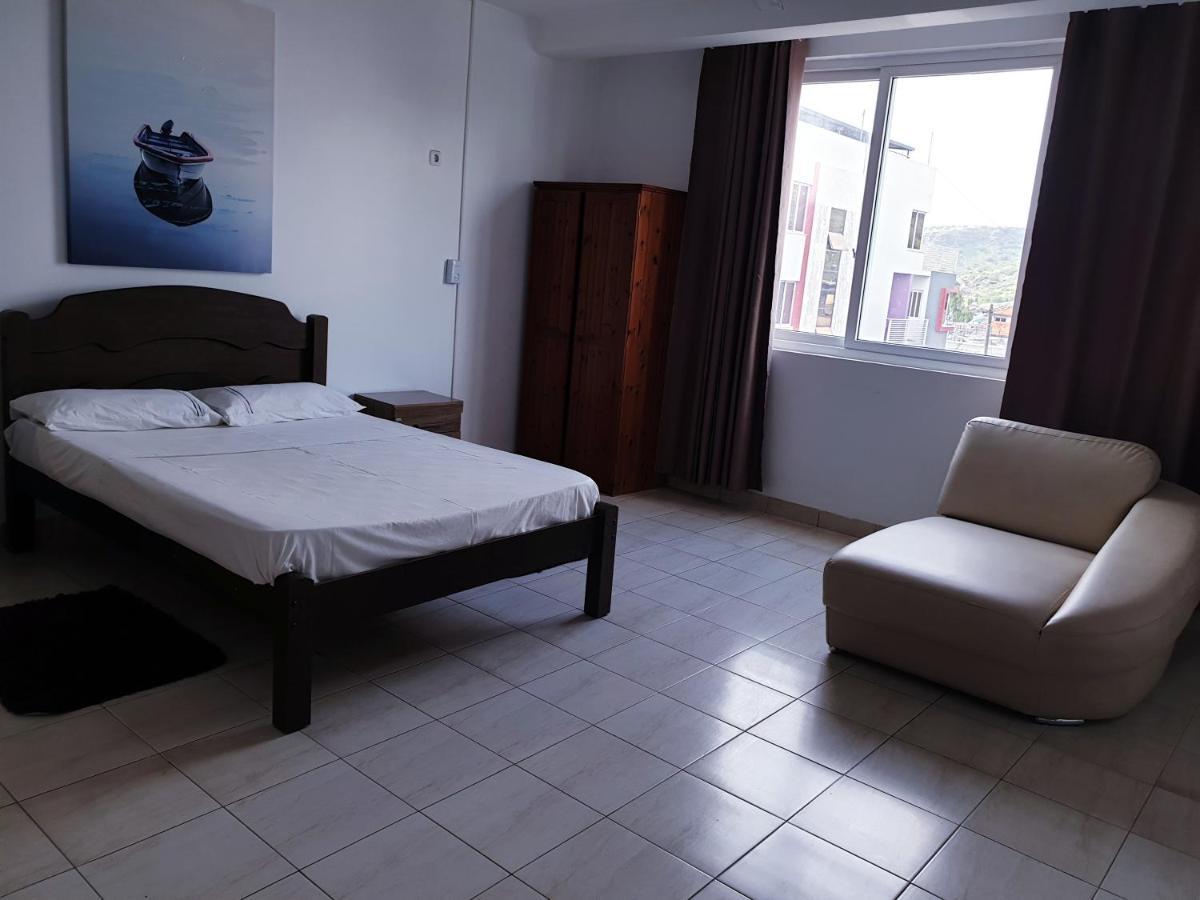 Guest House Mangui Baxu Rooms & Apartment Tarrafal (Santiago) Exterior photo